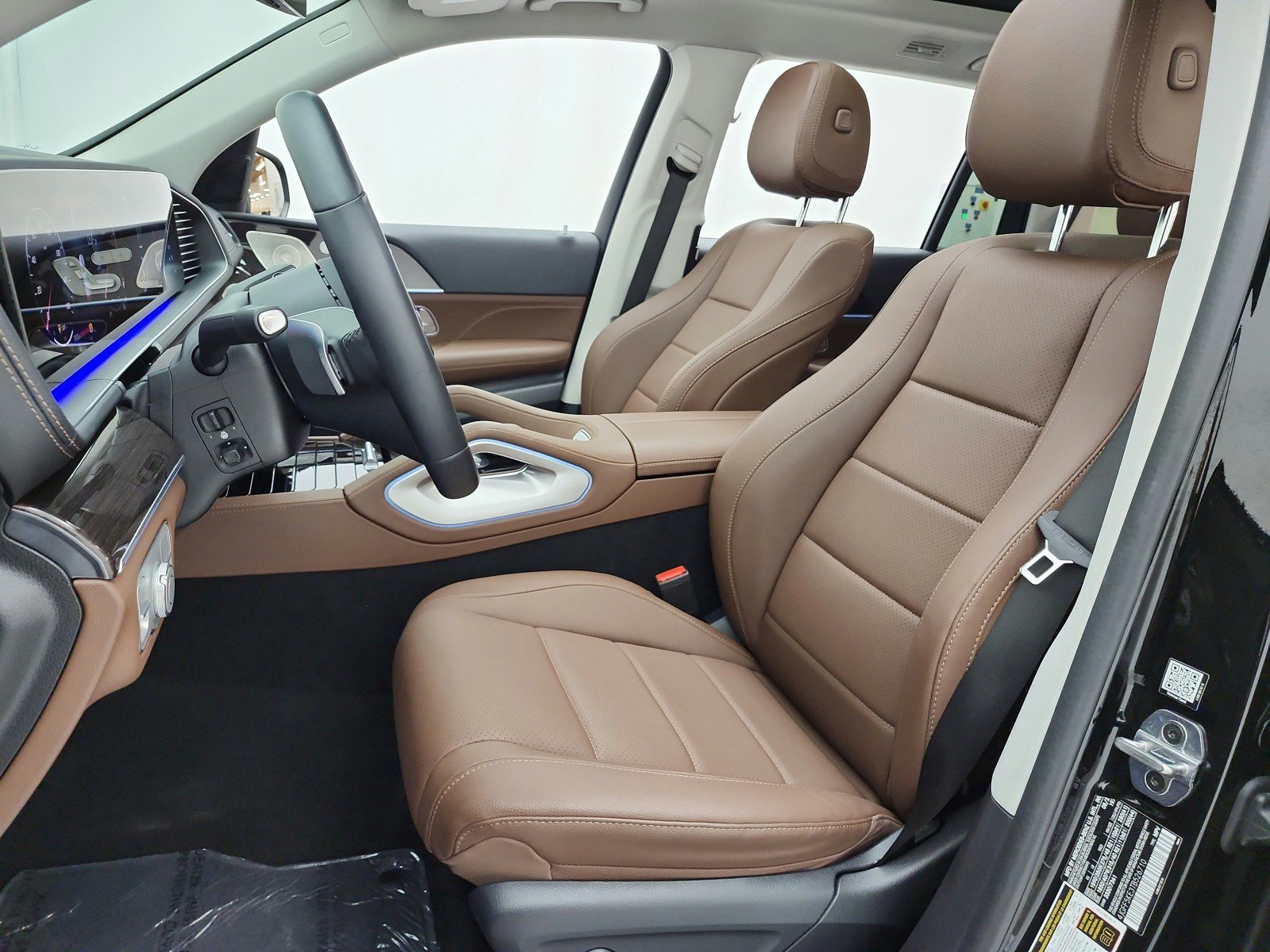 Certified 2026 Mercedes-Benz GLS 450 4MATIC image 13