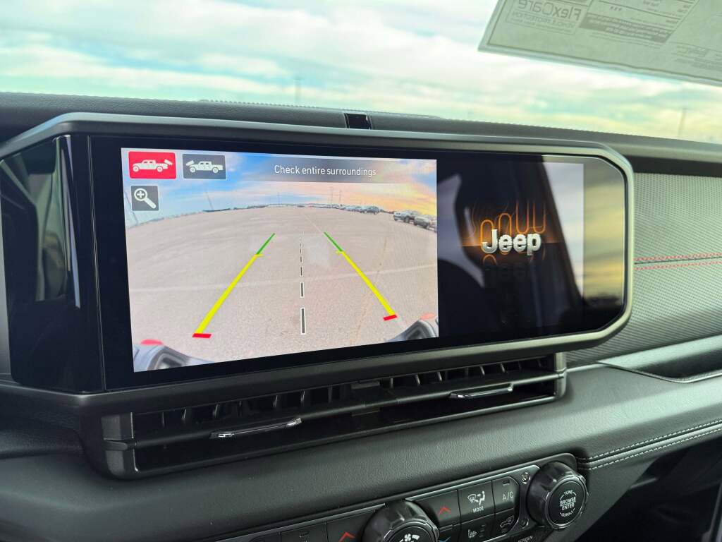 New 2026 Jeep Gladiator Rubicon image 32