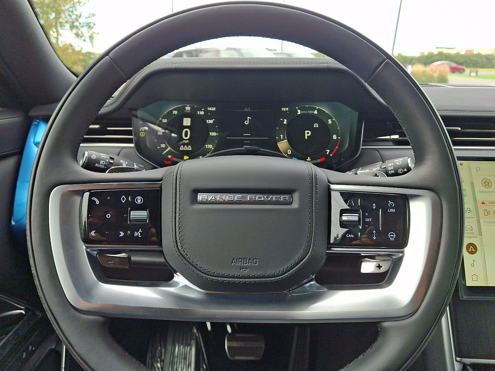 New 2026 Land Rover Range Rover SE AWD/4WD image 13