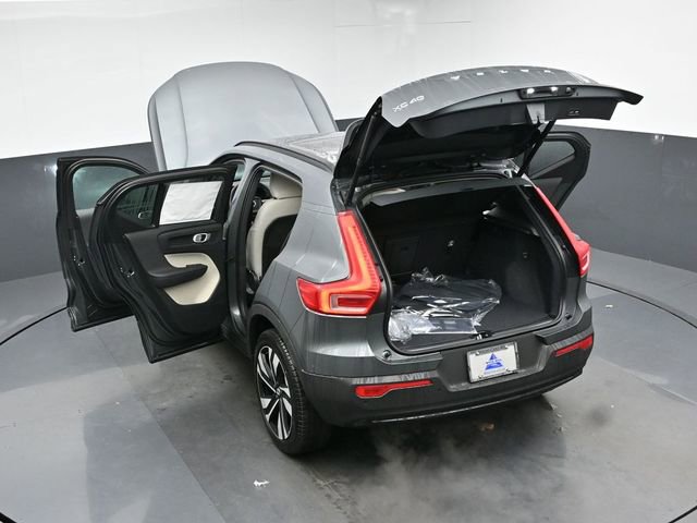 New 2026 Volvo XC40 B5 Ultra w/ Climate Package image 51