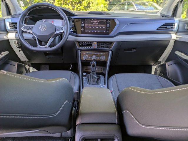 Used 2024 Volkswagen Taos SE image 25