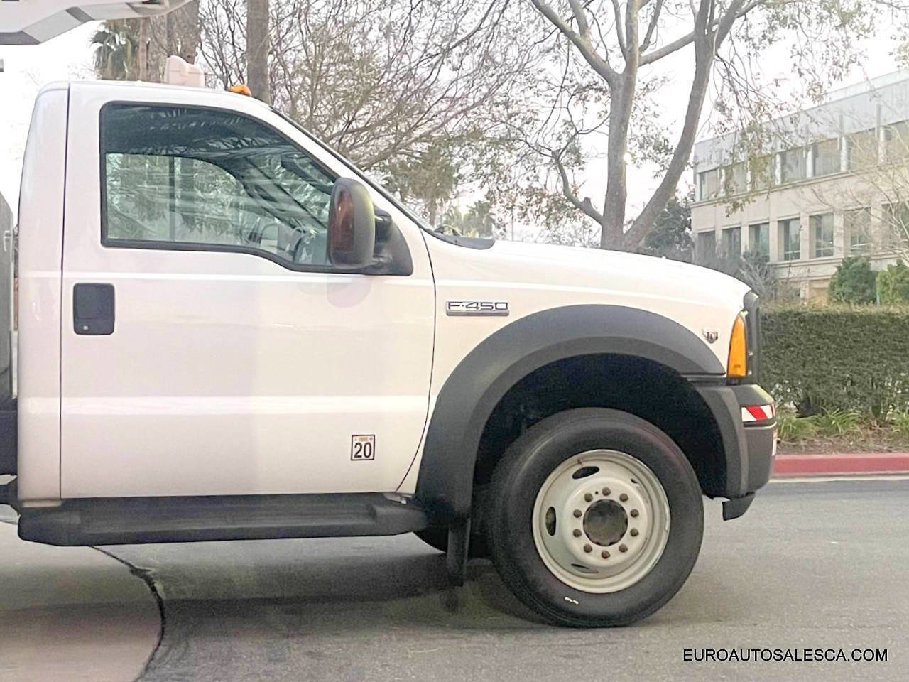 Used 2006 Ford F450 4X2 2dr Regular Cab 140.8 200. image 12