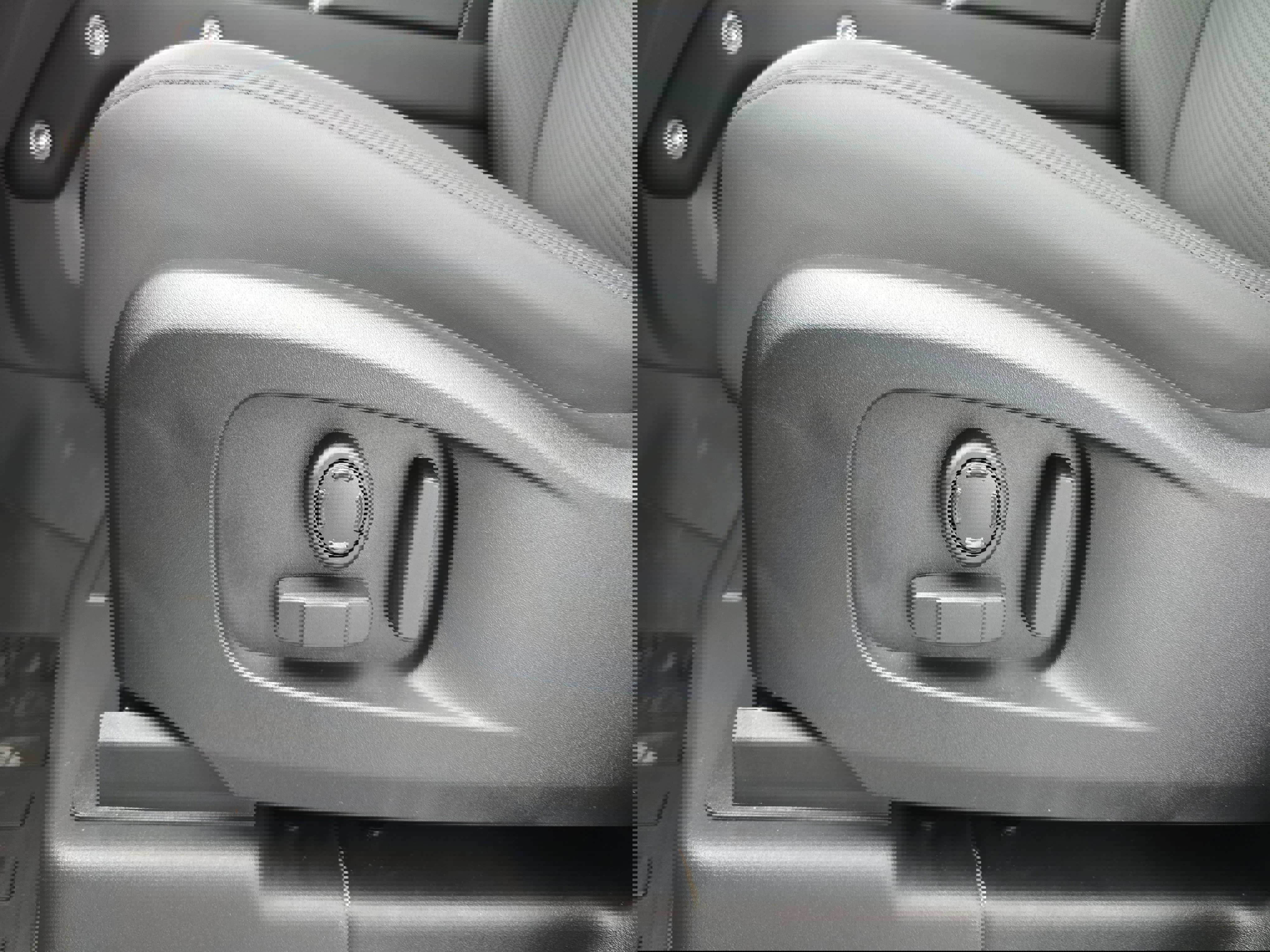 New 2025 Land Rover Defender 110 S image 28