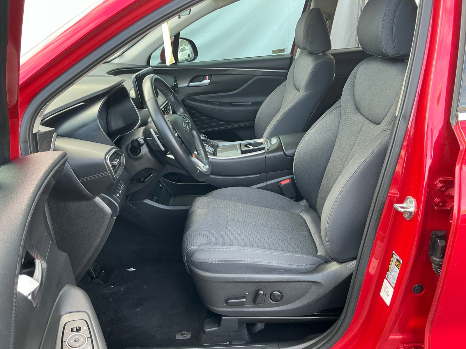 Used 2023 Hyundai Santa Fe SEL image 14