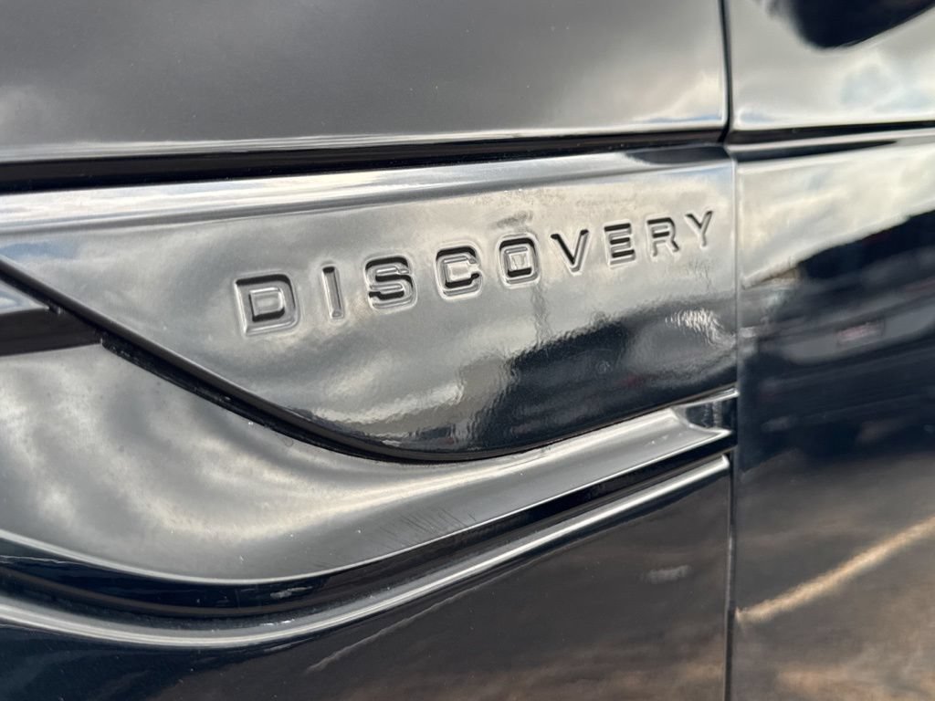 Used 2025 Land Rover Discovery S AWD/4WD image 44