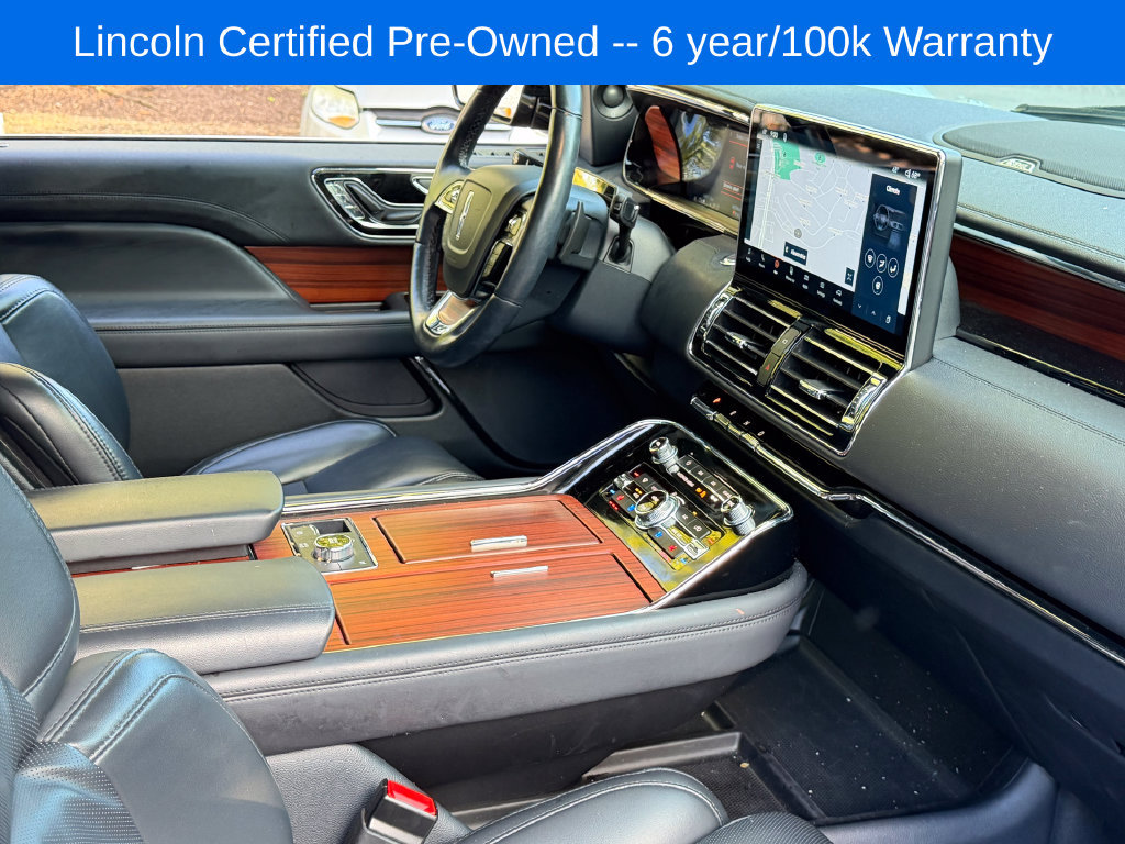 Certified 2024 Lincoln Navigator Premiere AWD/4WD image 18