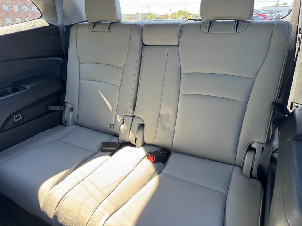 Used 2016 Honda Pilot EX-L image 12