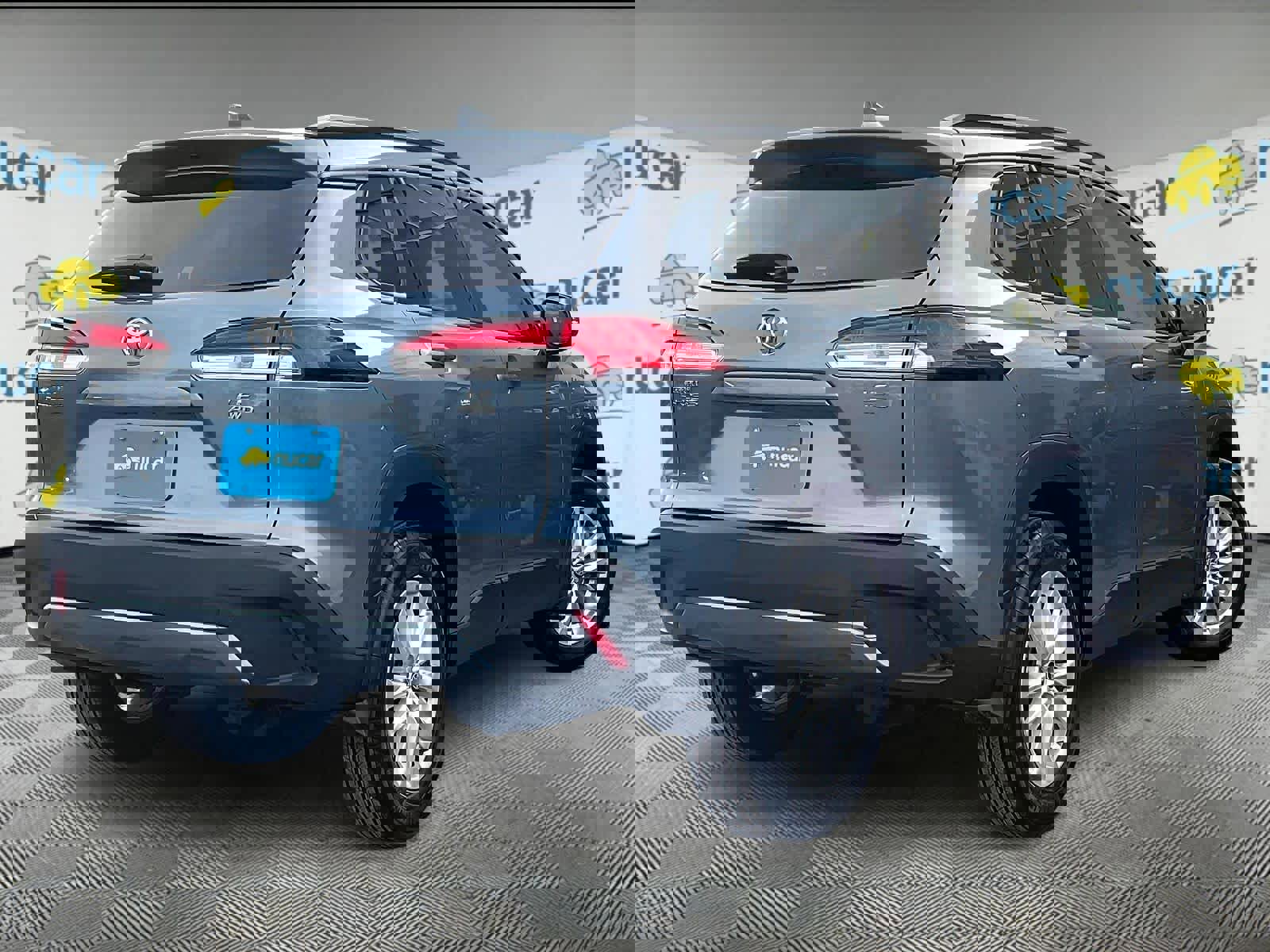 Used 2024 Toyota Corolla Cross LE image 6