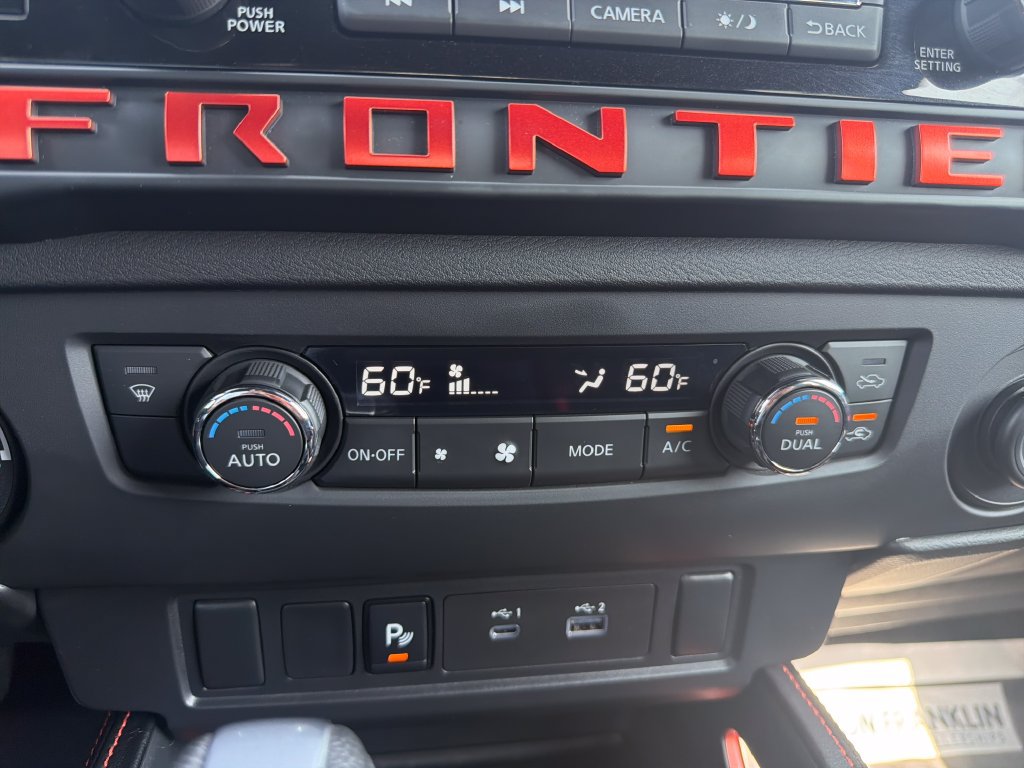 Used 2025 Nissan Frontier PRO-4X AWD/4WD image 22