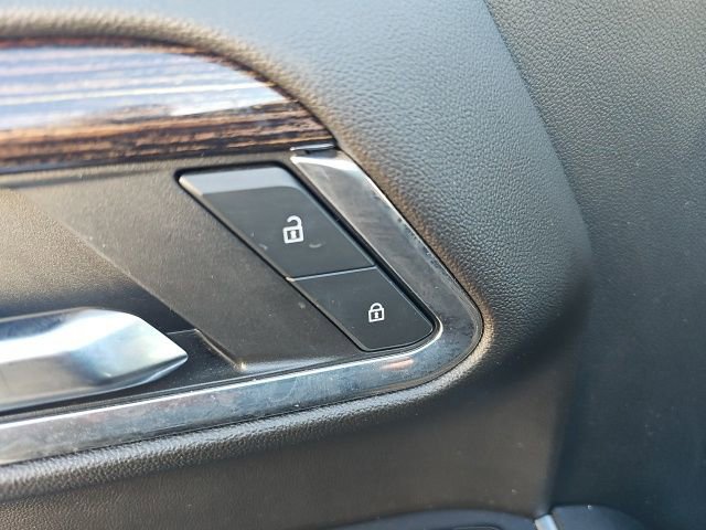 Used 2024 GMC Sierra 1500 Elevation image 41