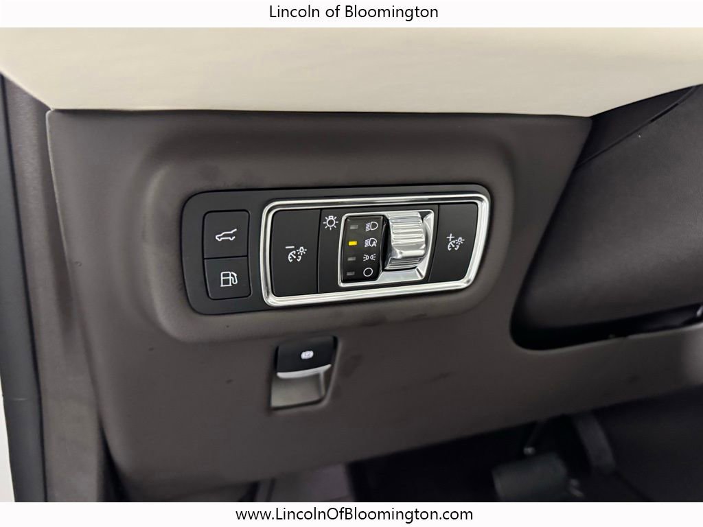 New 2026 Lincoln Nautilus Black Label w/ Jet Appearance Package image 26