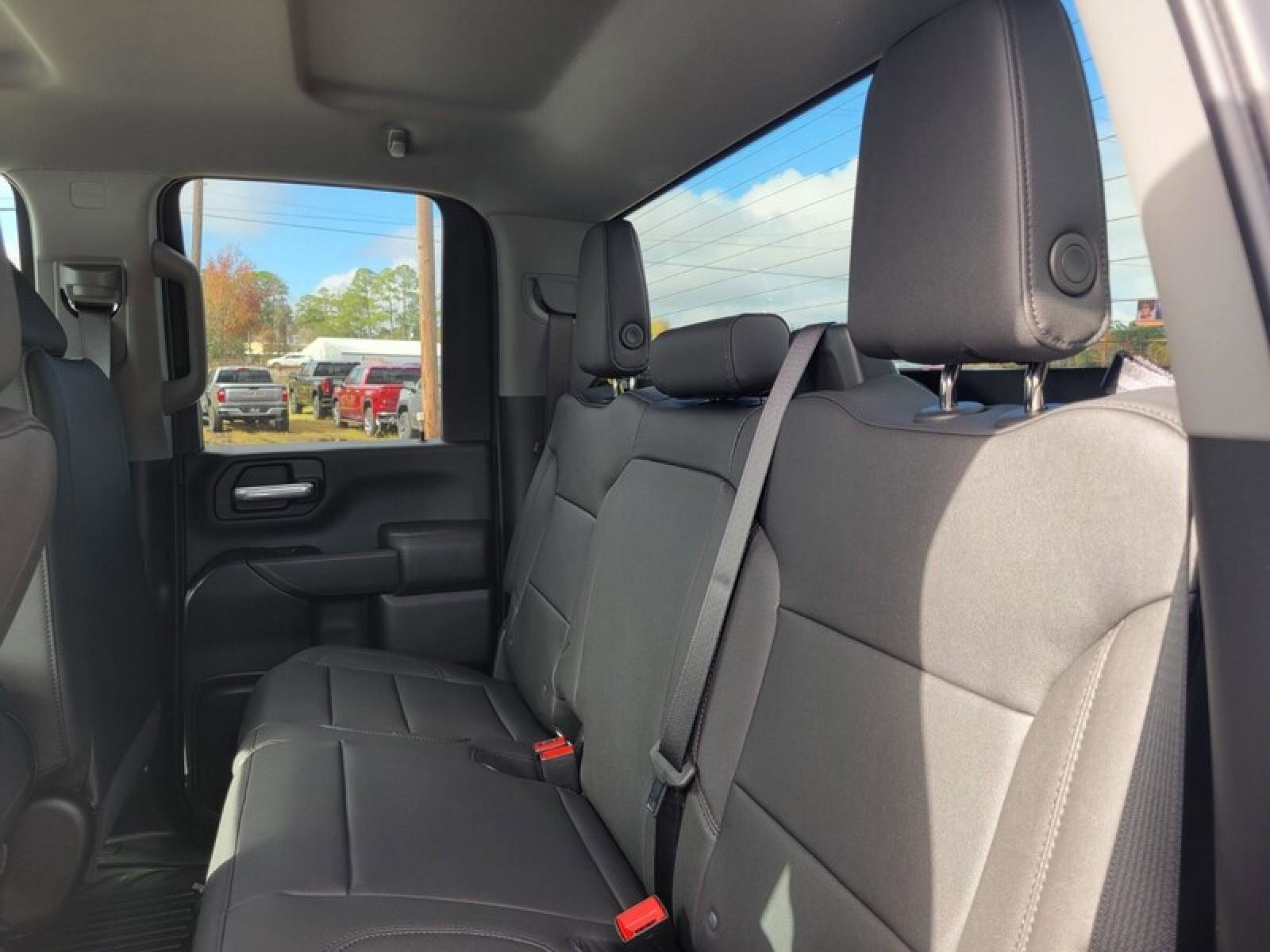 New 2026 GMC Sierra 2500 Pro w/ 1SA Pro Safety Plus Package AWD/4WD image 25
