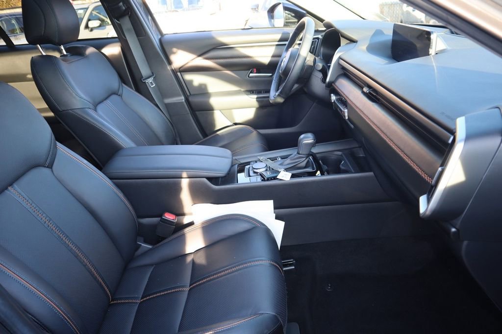 Used 2025 MAZDA CX-50 AWD 2.5 Hybrid w/ Premium Pkg image 20