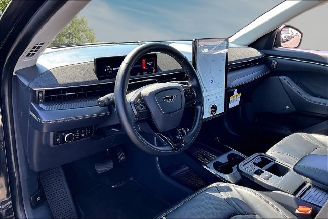 Used 2025 Ford Mustang Mach-E Premium RWD image 17