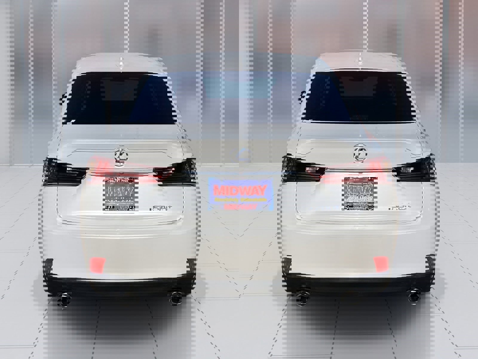 Used 2016 Lexus IS 200t image 5