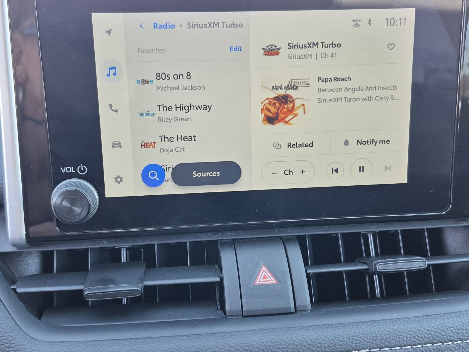 Used 2025 Toyota RAV4 LE image 30