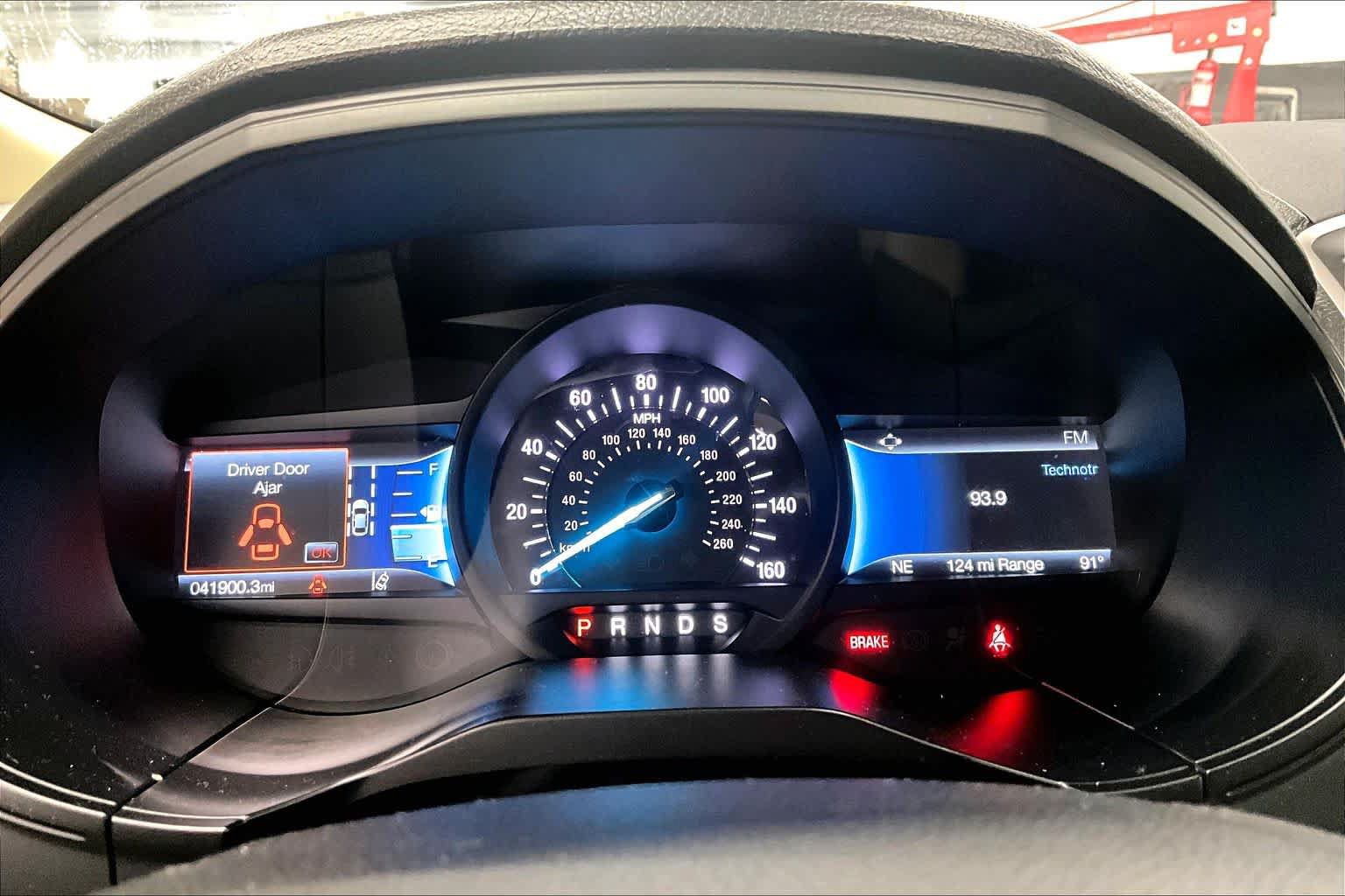 Used 2022 Ford Edge SEL w/ Convenience Package AWD/4WD image 25
