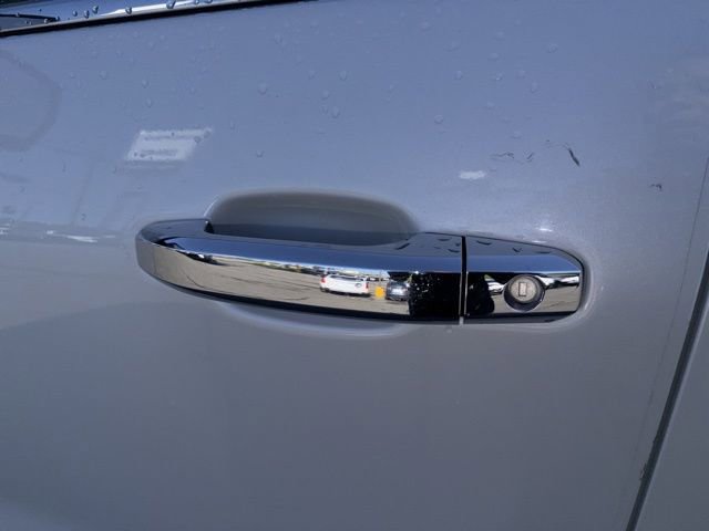 Used 2017 GMC Sierra 1500 SLT AWD/4WD image 33