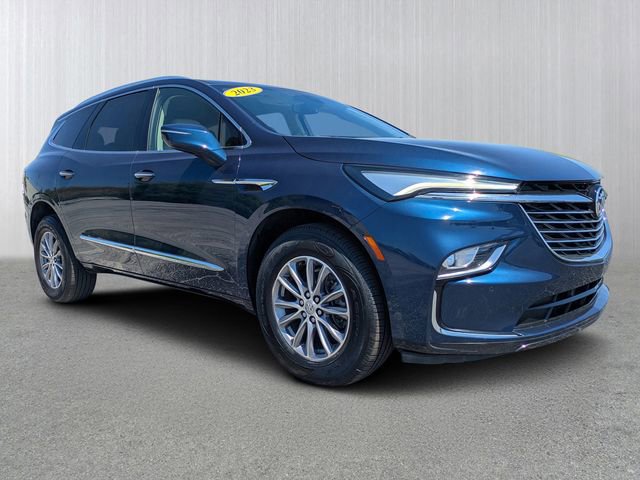 Used 2023 Buick Enclave Essence image 1