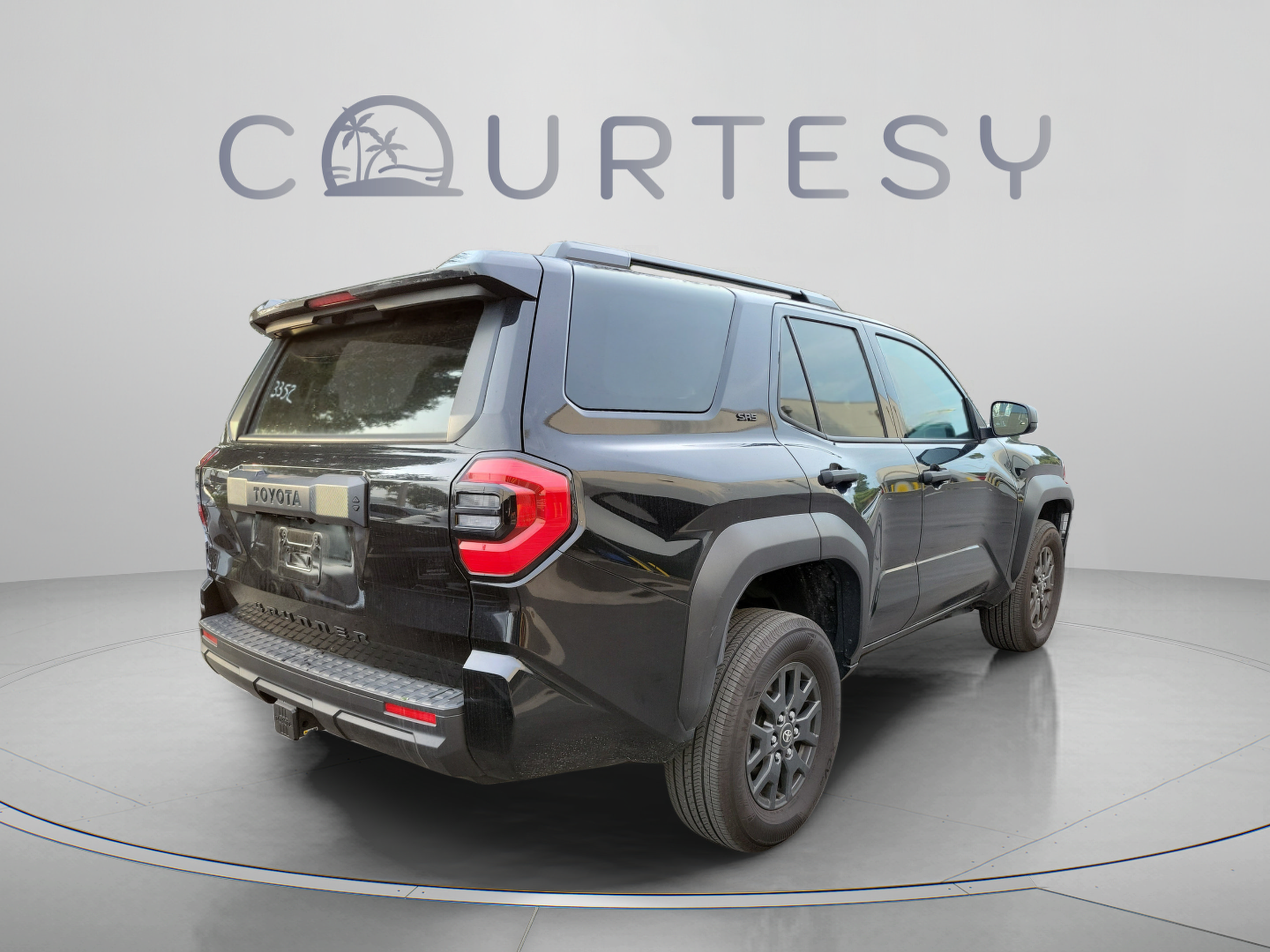 Used 2025 Toyota 4Runner SR5 AWD/4WD image 16