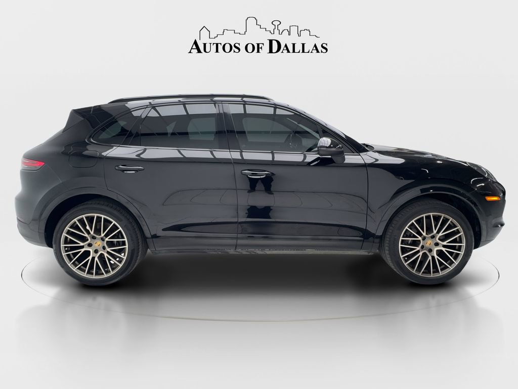 Used 2023 Porsche Cayenne Platinum Edition image 6