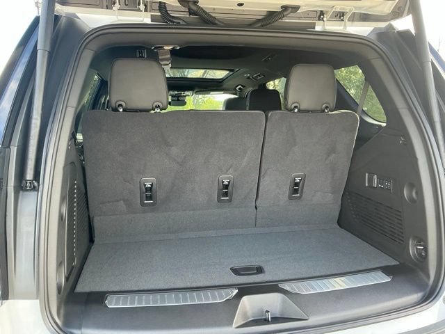 New 2026 Chevrolet Tahoe Z71 w/ Z71 Off-Road Package AWD/4WD image 11