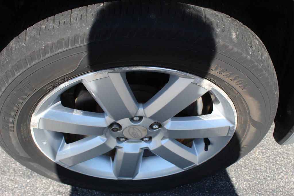 Used 2006 Subaru Outback 2.5i AWD/4WD image 16