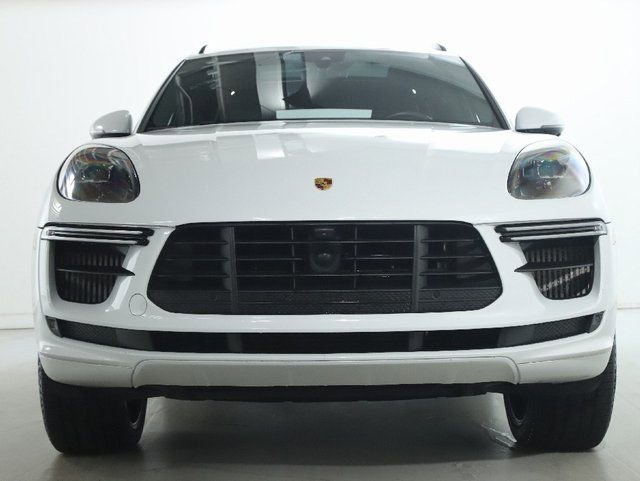 Used 2021 Porsche Macan Turbo image 13