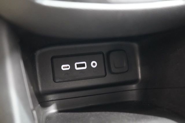 Used 2024 Chevrolet Equinox LT image 29