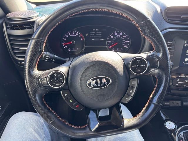 Used 2019 Kia Soul ! FWD image 24
