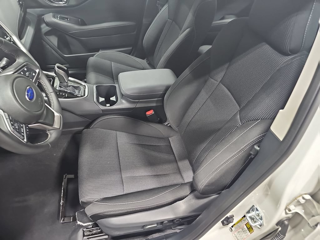 Used 2025 Subaru Legacy Premium AWD/4WD image 14