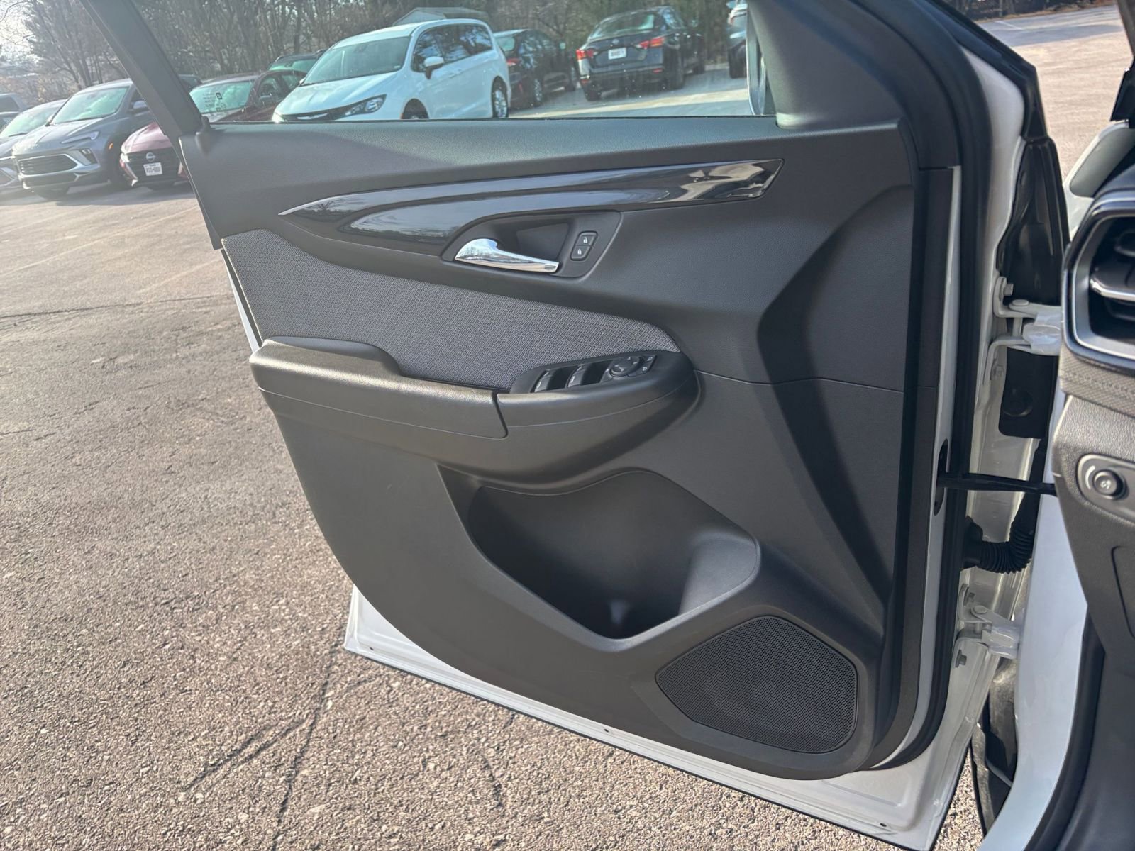 Used 2025 Chevrolet TrailBlazer LT image 20