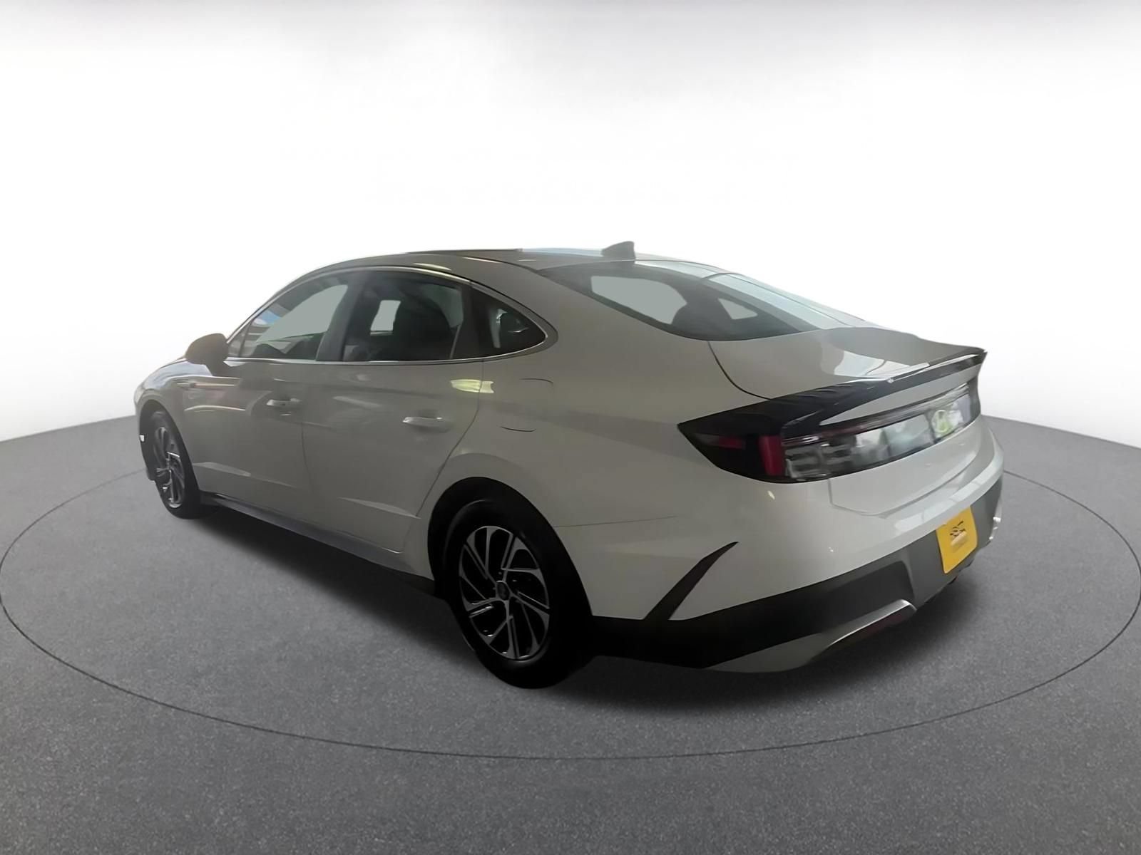 Used 2026 Hyundai Sonata Blue FWD image 10