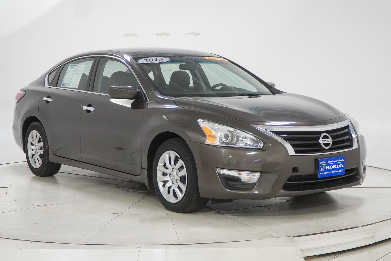 Used 2015 Nissan Altima 2.5 S w/ Power Driver Seat Package FWD image 14