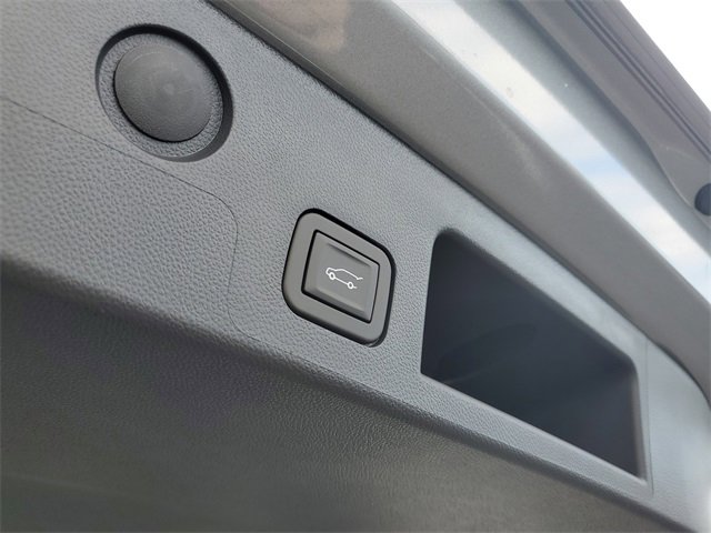 New 2026 GMC Terrain Denali w/ LPO, Floor Liner Package image 6