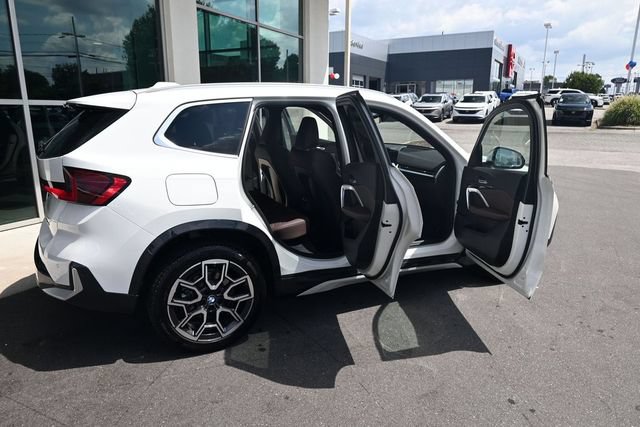 Used 2025 BMW X1 xDrive28i w/ Convenience Package AWD/4WD image 34