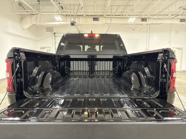 New 2026 RAM 1500 4x4 Crew Cab image 24