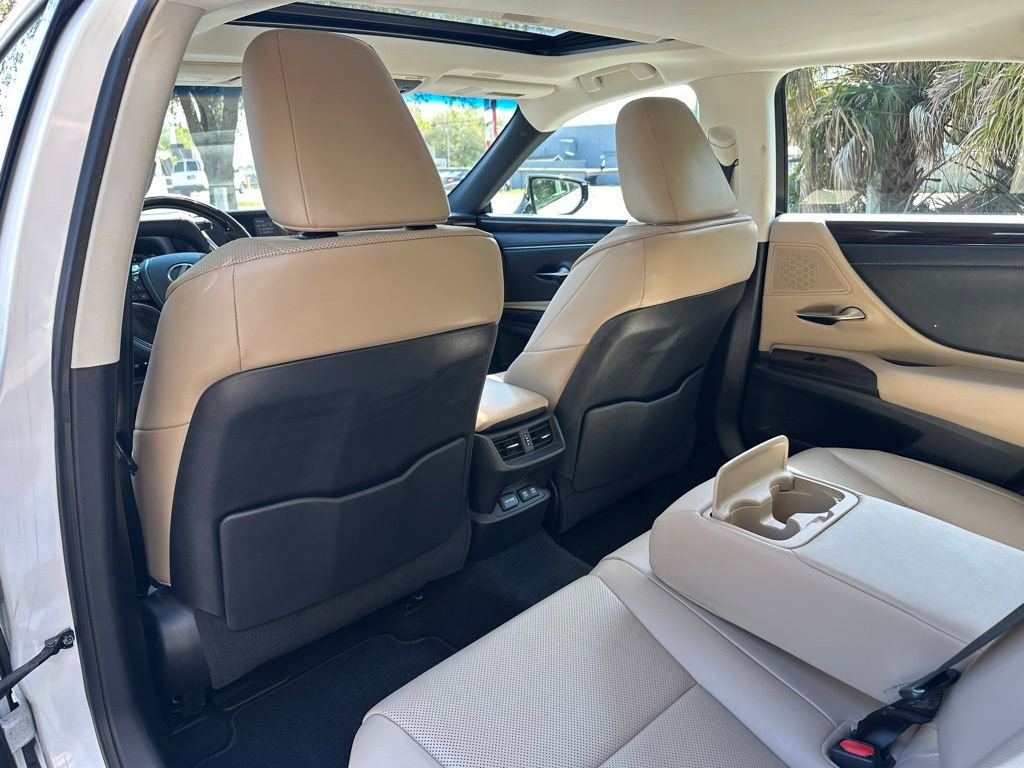 Used 2019 Lexus ES 350 w/ Premium Package FWD image 36