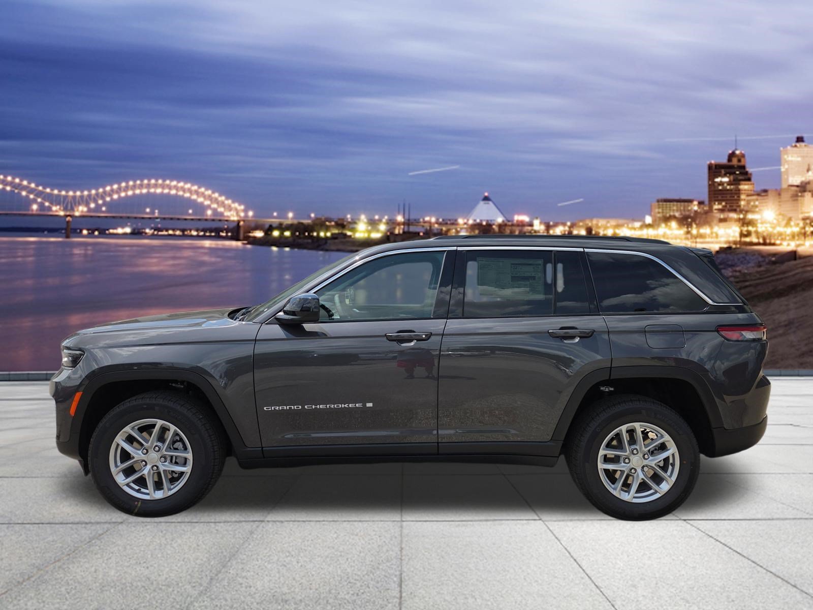 New 2026 Jeep Grand Cherokee Laredo X RWD image 2