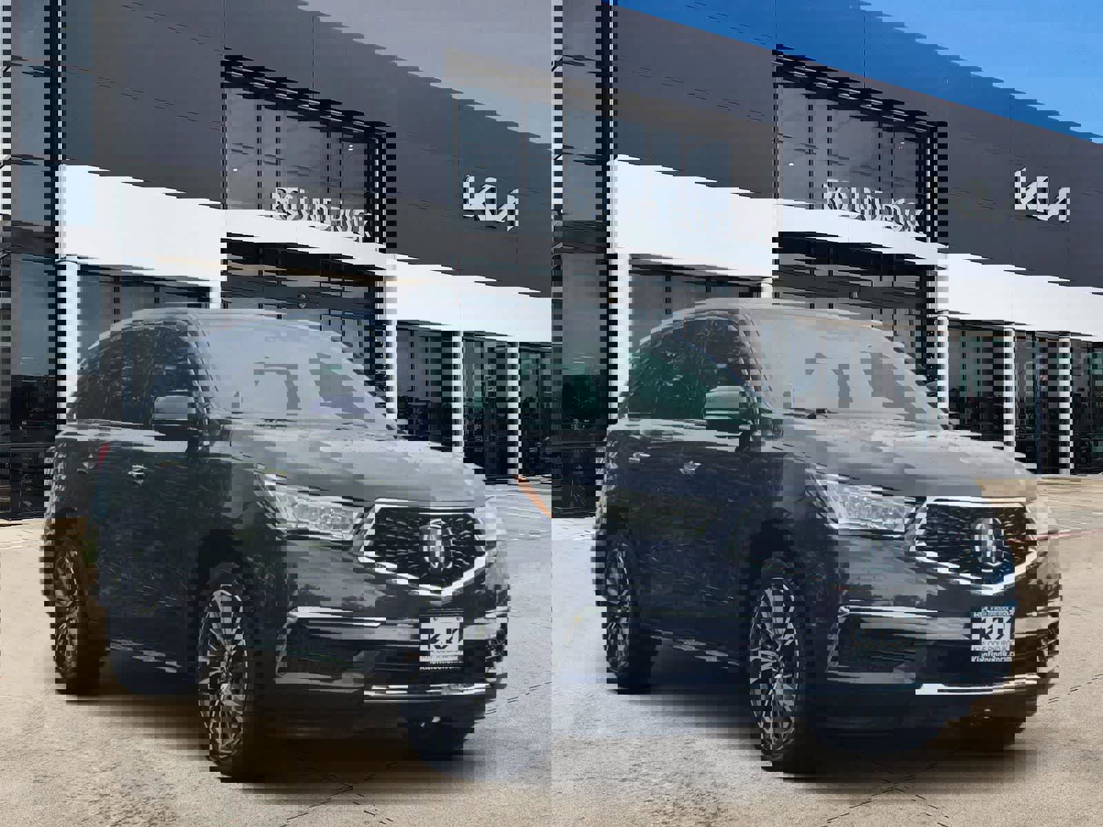 Used 2020 Acura MDX FWD w/ Technology Package image 3