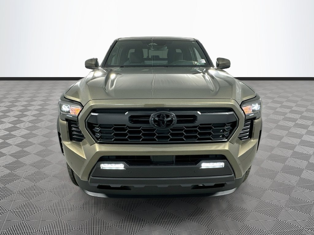 New 2026 Toyota Tacoma TRD Off-Road w/ TRD Off Road Upgrade Package AWD/4WD image 19
