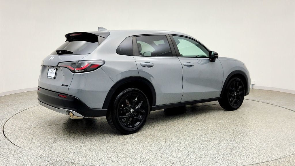Used 2024 Honda HR-V Sport image 5