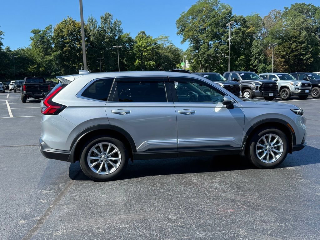 Used 2025 Honda CR-V EX-L image 9