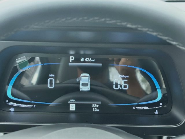 New 2026 Hyundai Elantra SEL Sport FWD image 12