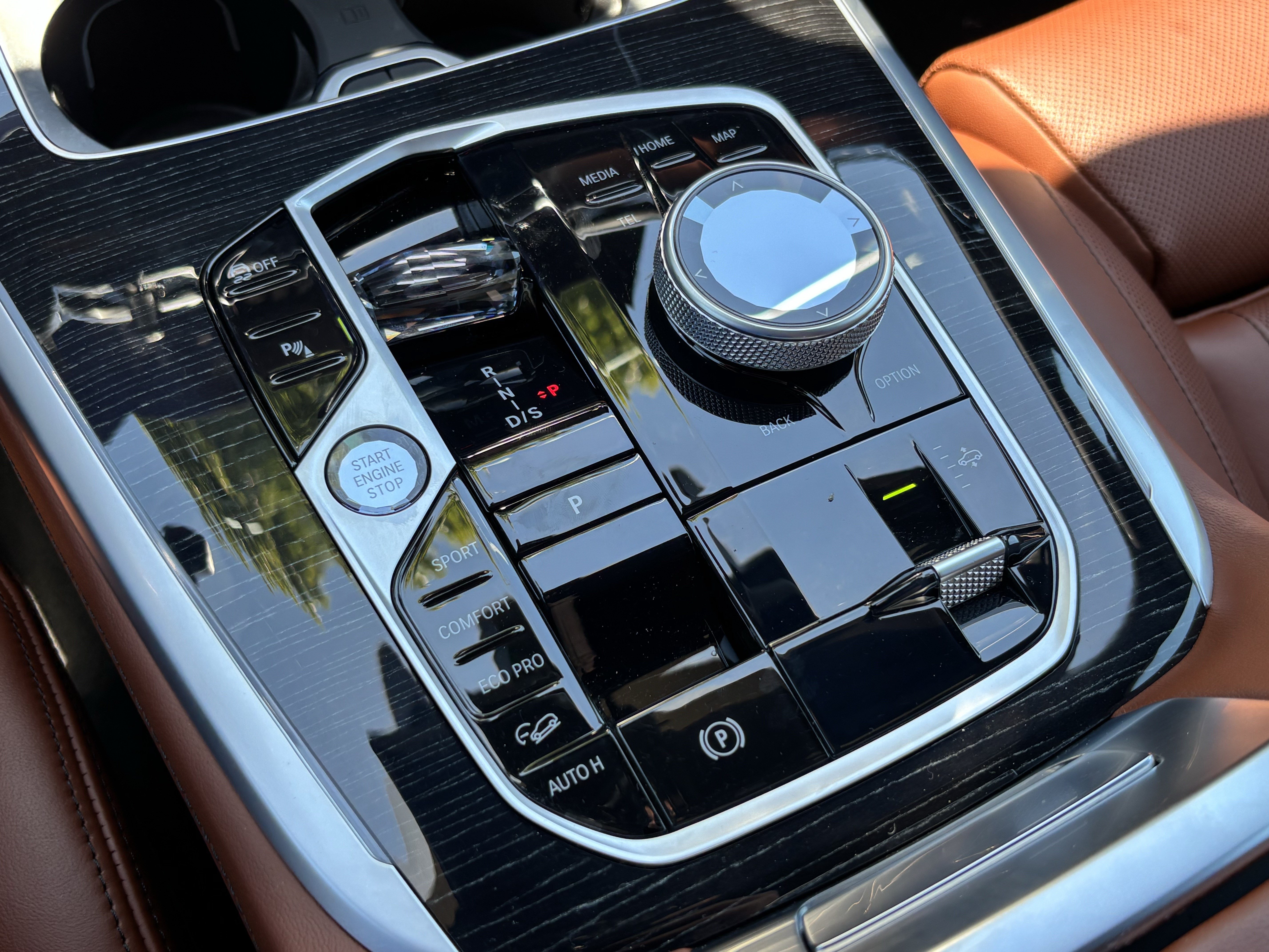 Certified 2026 BMW X7 M60i AWD/4WD image 28