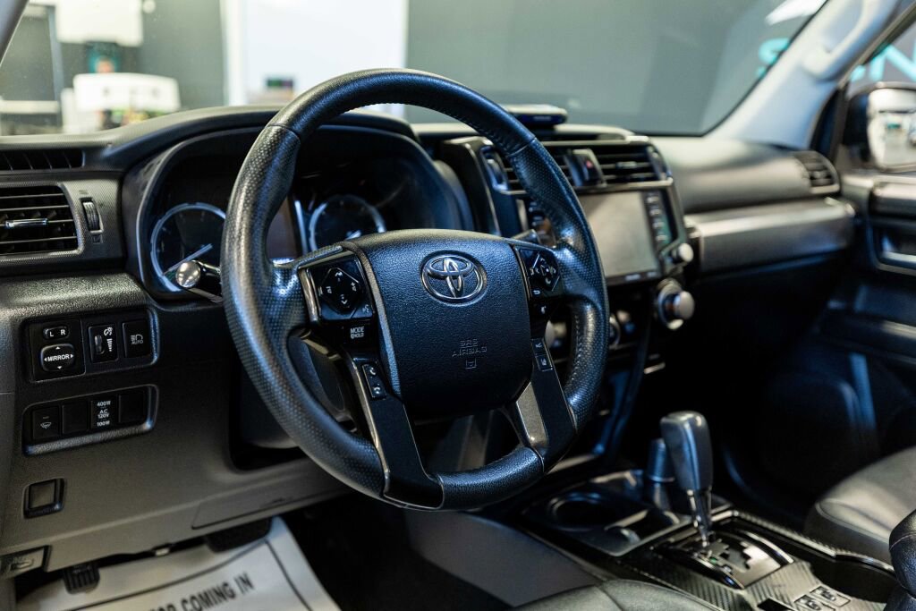 Used 2020 Toyota 4Runner Venture image 10