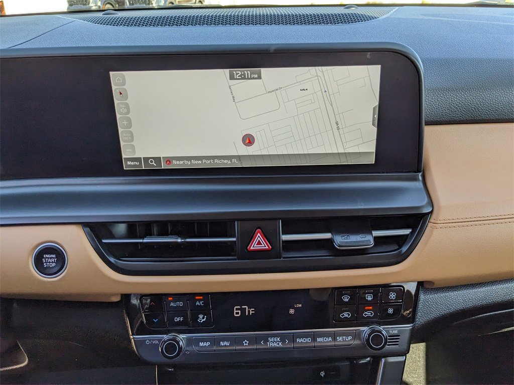 Certified 2025 Kia Seltos EX w/ EX Sunroof Package image 25