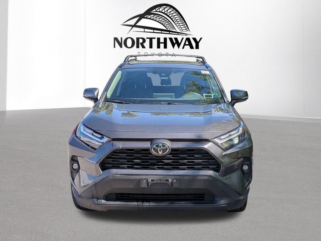 Used 2023 Toyota RAV4 XLE Premium AWD/4WD image 8