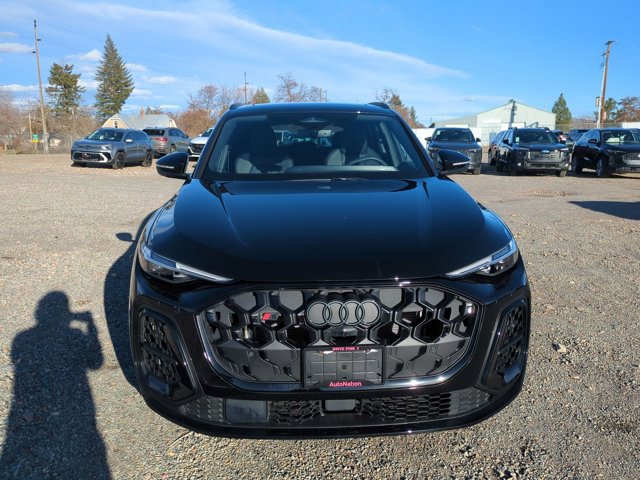 Used 2025 Audi SQ5 Premium Plus video 2