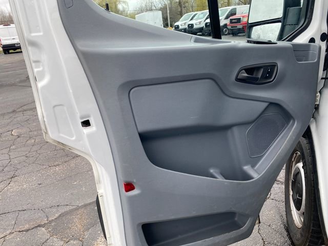 Used 2018 Ford Transit 150 130 Low Roof RWD image 16